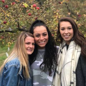 Meet your Posher, Jenna